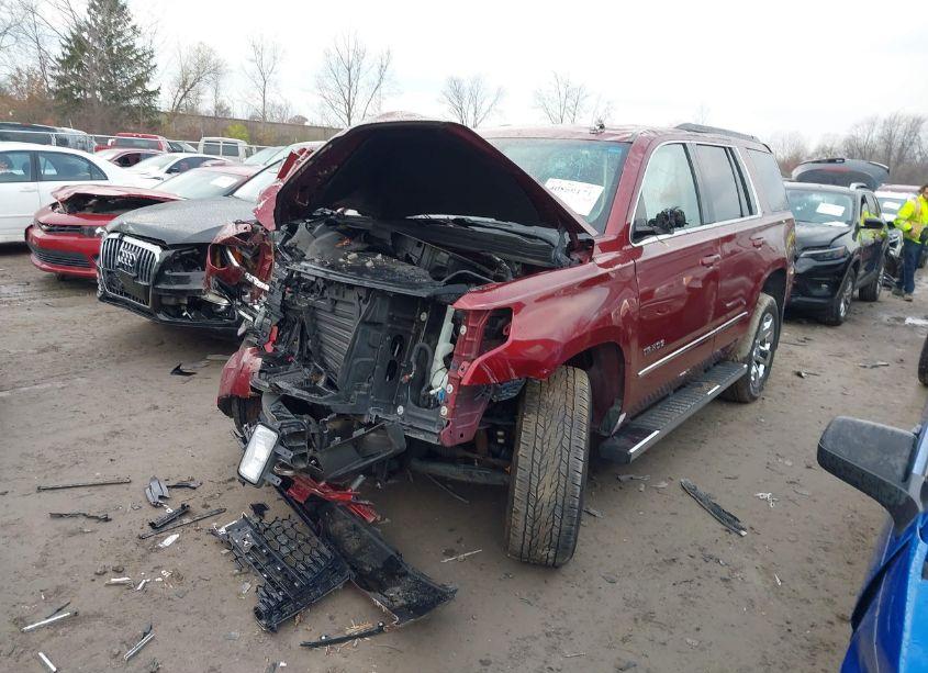 Photo 2 of 2017 Chevrolet Tahoe LT (VIN 1GNSKBKCXHR161704)