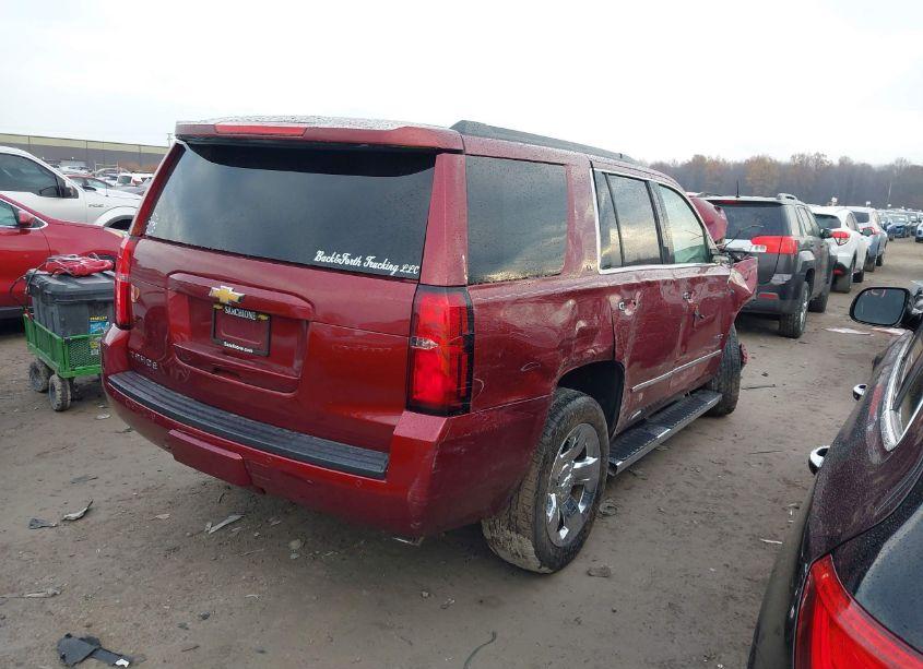 Photo 4 of 2017 Chevrolet Tahoe LT (VIN 1GNSKBKCXHR161704)