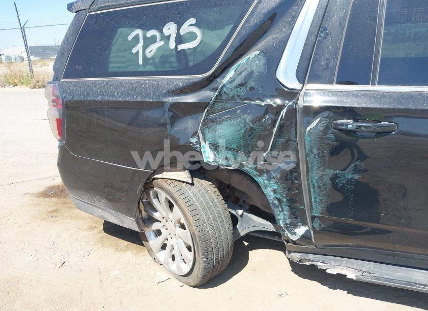 Photo 16 of 2023 Chevrolet Suburban 4WD LS (VIN 1GNSKBKD3PR198309)