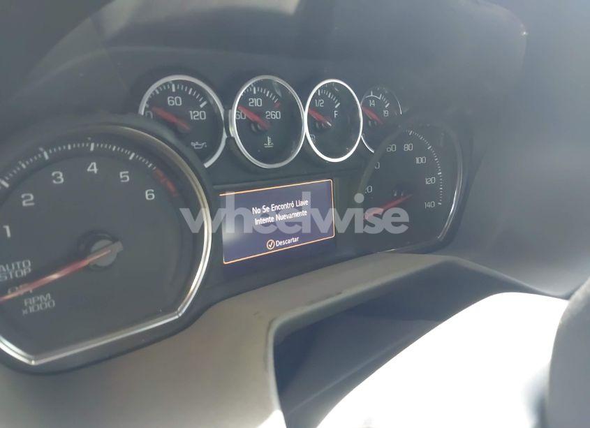 Photo 7 of 2023 Chevrolet Suburban 4WD LS (VIN 1GNSKBKD3PR198309)