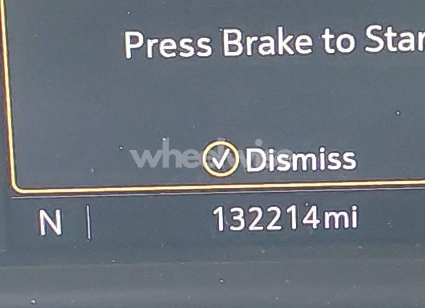 Photo 15 of 2023 Chevrolet Suburban 4WD LS (VIN 1GNSKBKD7PR110930)