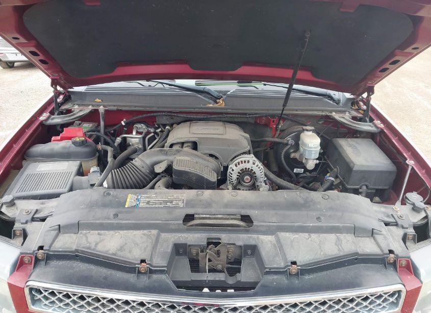 Photo 10 of 2011 Chevrolet Tahoe LTZ (VIN 1GNSKCE00BR129617)