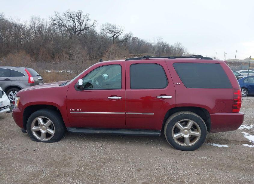 Photo 14 of 2011 Chevrolet Tahoe LTZ (VIN 1GNSKCE00BR129617)
