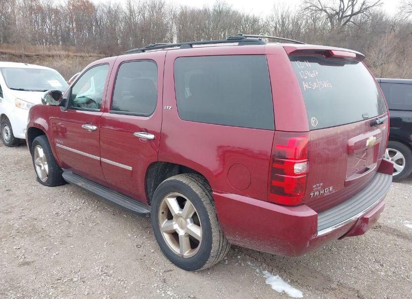 Photo 3 of 2011 Chevrolet Tahoe LTZ (VIN 1GNSKCE00BR129617)
