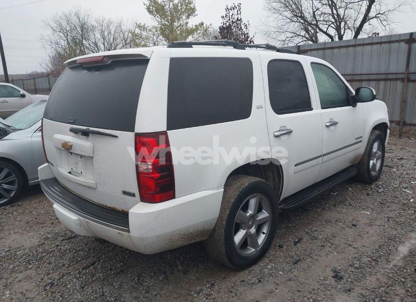 Photo 4 of 2011 Chevrolet Tahoe LTZ (VIN 1GNSKCE00BR172046)