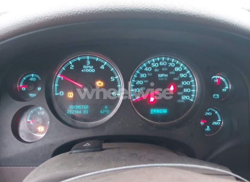 Photo 7 of 2011 Chevrolet Tahoe LTZ (VIN 1GNSKCE00BR172046)