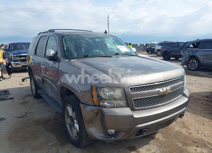 2011 Chevrolet Tahoe LTZ (VIN 1GNSKCE00BR173777) main photo
