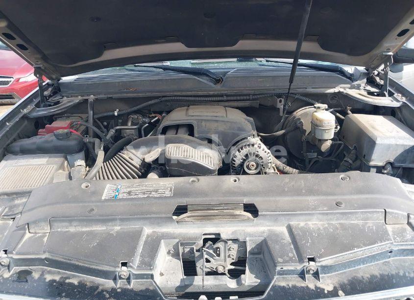 Photo 10 of 2011 Chevrolet Tahoe LTZ (VIN 1GNSKCE00BR173777)