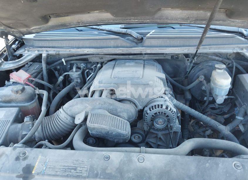 Photo 10 of 2011 Chevrolet Tahoe LTZ (VIN 1GNSKCE01BR132798)