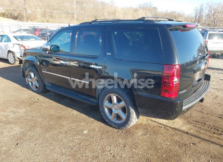 Photo 3 of 2011 Chevrolet Tahoe LTZ (VIN 1GNSKCE01BR132798)