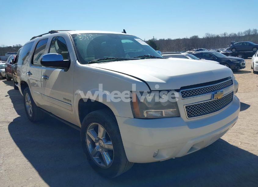 2011 Chevrolet Tahoe LTZ (VIN 1GNSKCE01BR397799) main photo