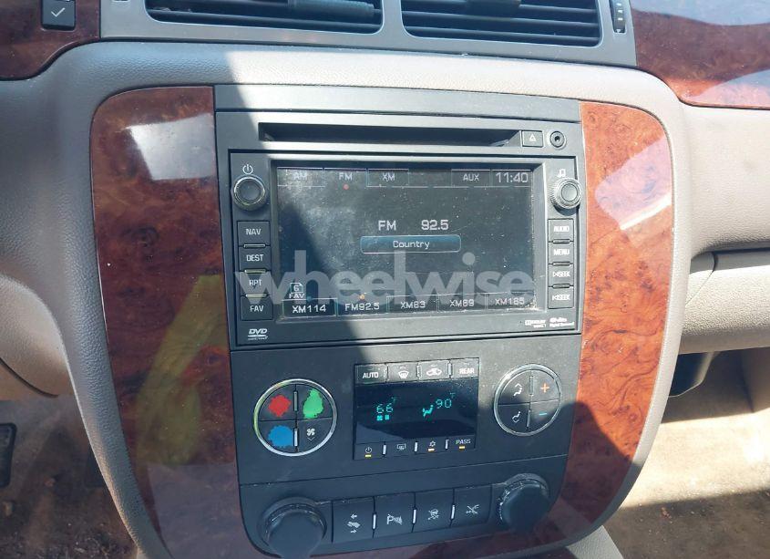 Photo 18 of 2011 Chevrolet Tahoe LTZ (VIN 1GNSKCE01BR397799)