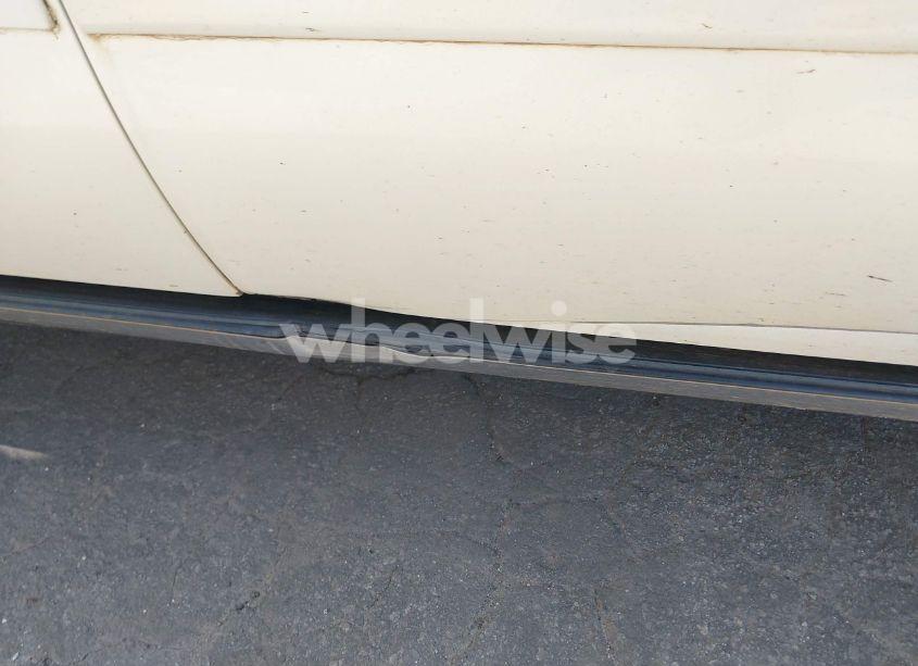 Photo 6 of 2011 Chevrolet Tahoe LTZ (VIN 1GNSKCE01BR397799)