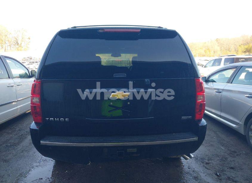 Photo 16 of 2012 Chevrolet Tahoe LTZ (VIN 1GNSKCE01CR241537)