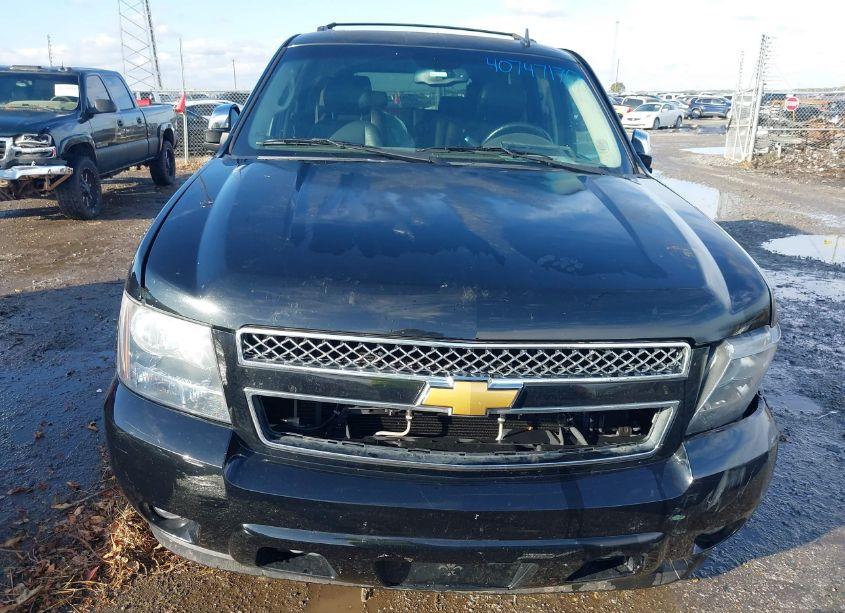 Photo 6 of 2014 Chevrolet Tahoe LTZ (VIN 1GNSKCE01ER166972)
