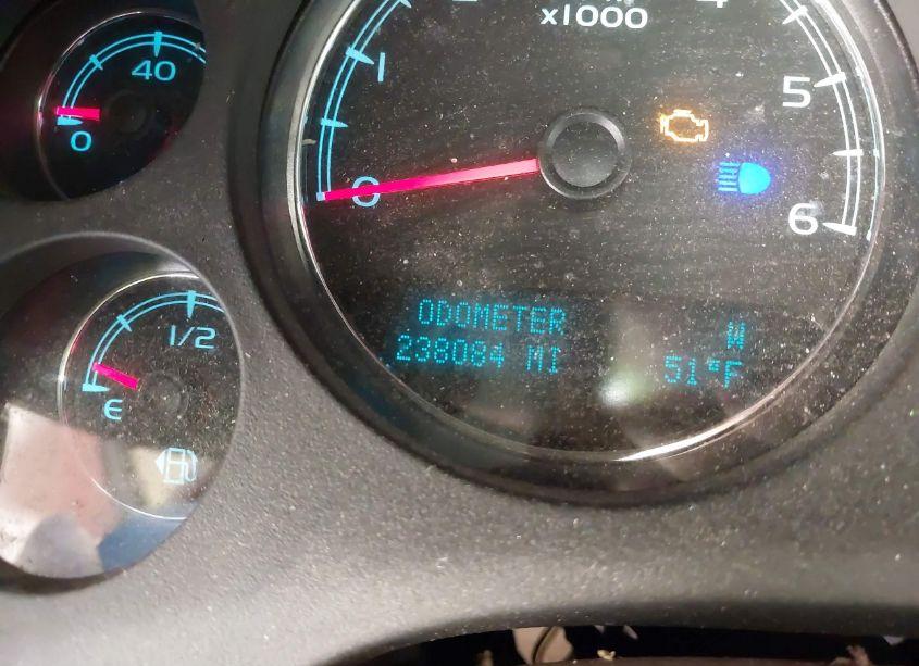 Photo 15 of 2011 Chevrolet Tahoe LTZ (VIN 1GNSKCE02BR272701)