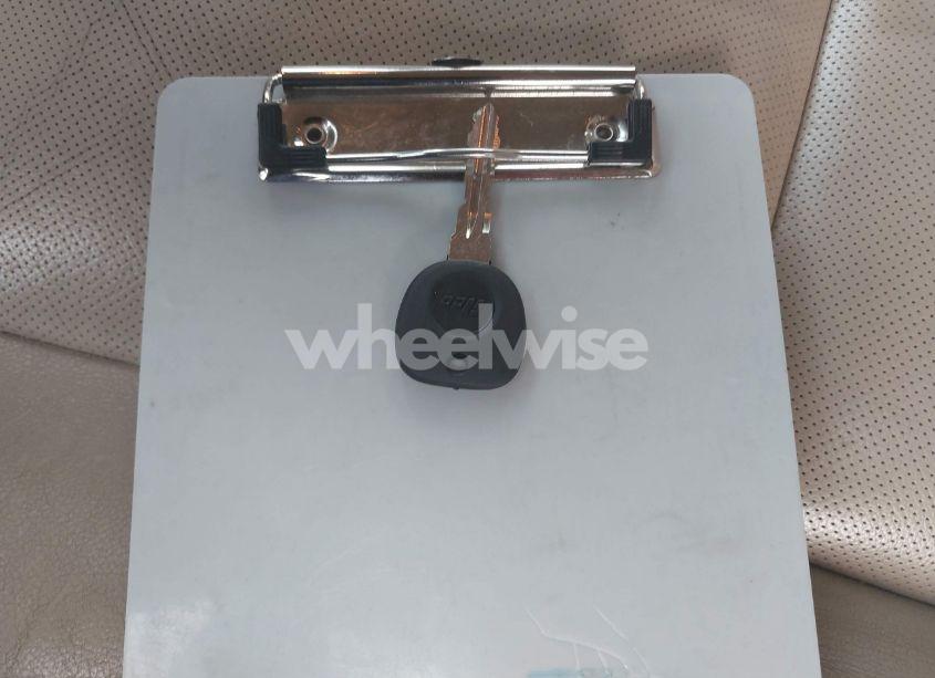 Photo 11 of 2011 Chevrolet Tahoe LTZ (VIN 1GNSKCE02BR311190)