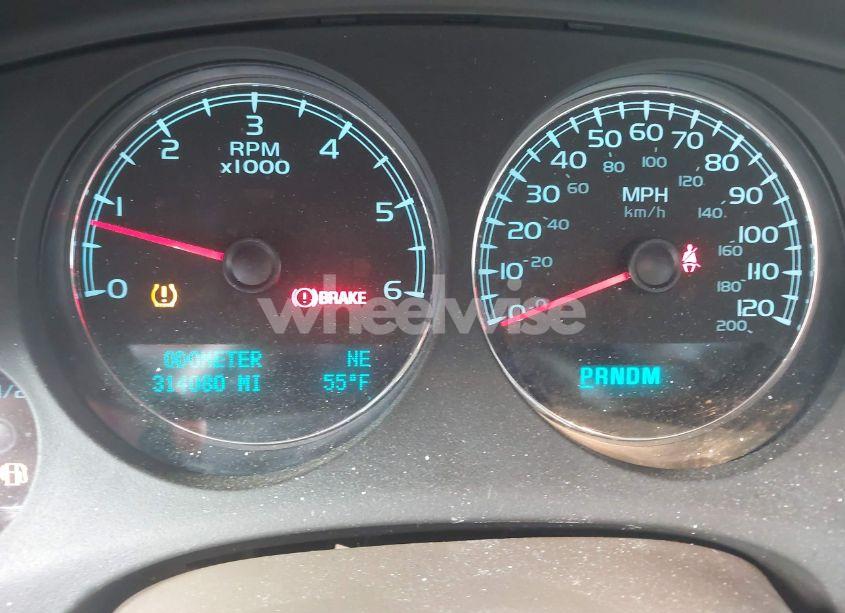 Photo 15 of 2011 Chevrolet Tahoe LTZ (VIN 1GNSKCE02BR311190)