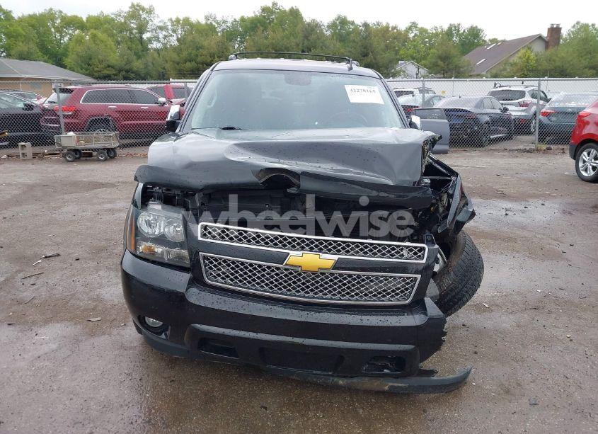 Photo 12 of 2014 Chevrolet Tahoe LTZ (VIN 1GNSKCE02ER201339)