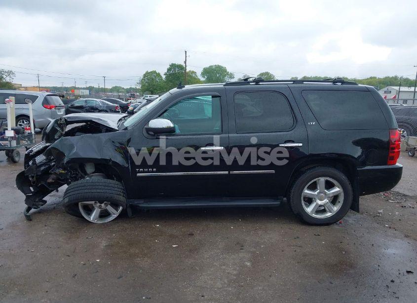 Photo 14 of 2014 Chevrolet Tahoe LTZ (VIN 1GNSKCE02ER201339)