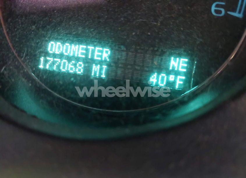 Photo 15 of 2011 Chevrolet Tahoe LTZ (VIN 1GNSKCE03BR116943)