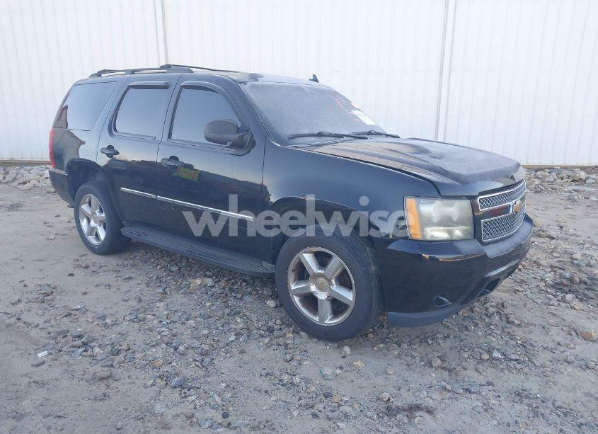 2011 Chevrolet Tahoe LTZ (VIN 1GNSKCE03BR304989) main photo