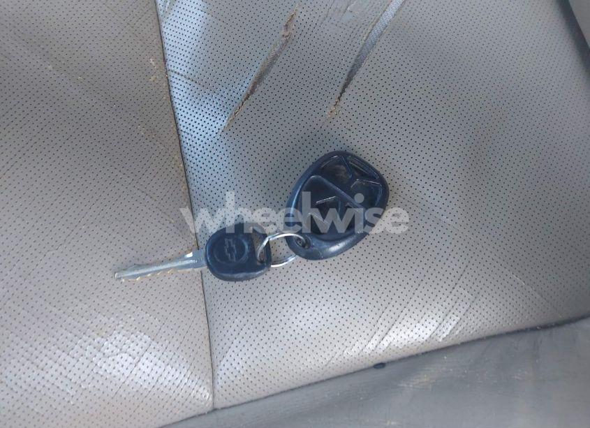 Photo 11 of 2011 Chevrolet Tahoe LTZ (VIN 1GNSKCE03BR304989)