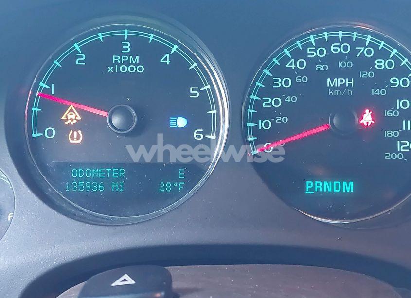 Photo 15 of 2011 Chevrolet Tahoe LTZ (VIN 1GNSKCE03BR304989)