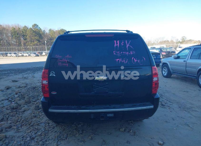 Photo 16 of 2011 Chevrolet Tahoe LTZ (VIN 1GNSKCE03BR304989)