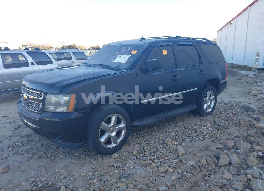 Photo 2 of 2011 Chevrolet Tahoe LTZ (VIN 1GNSKCE03BR304989)