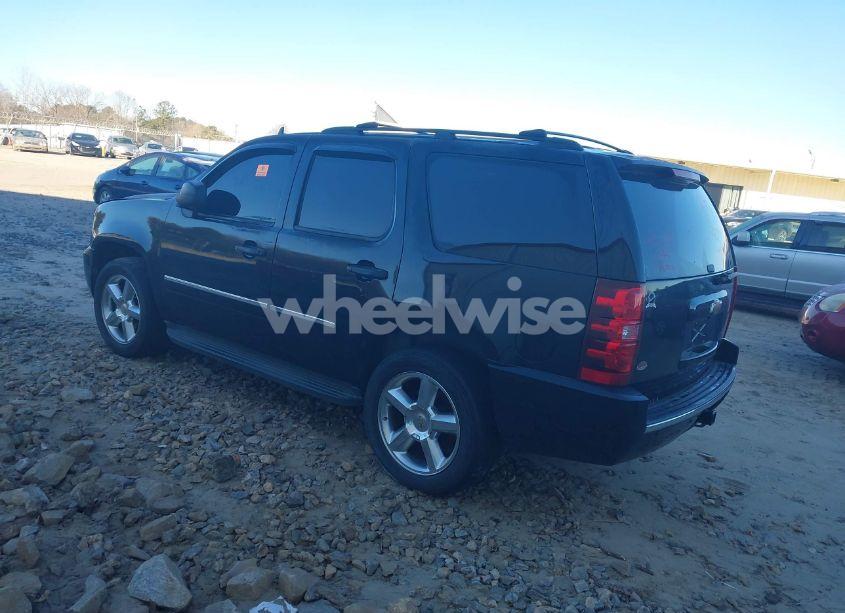 Photo 3 of 2011 Chevrolet Tahoe LTZ (VIN 1GNSKCE03BR304989)