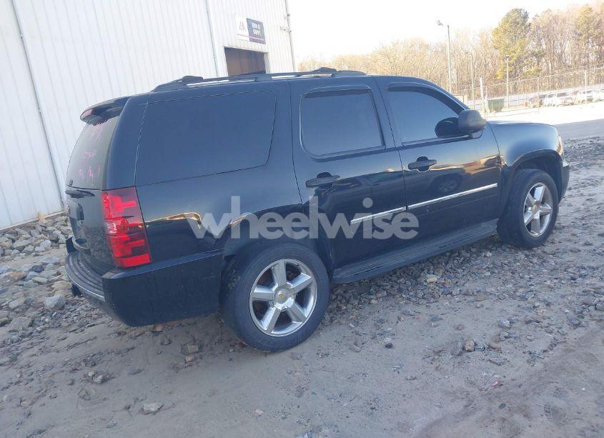 Photo 4 of 2011 Chevrolet Tahoe LTZ (VIN 1GNSKCE03BR304989)