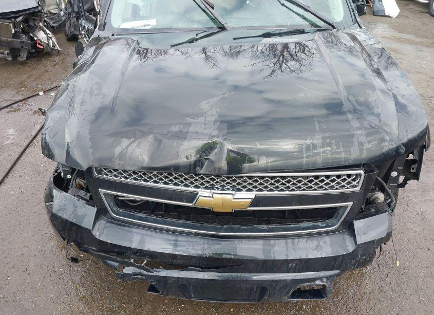 Photo 10 of 2011 Chevrolet Tahoe LTZ (VIN 1GNSKCE03BR341265)