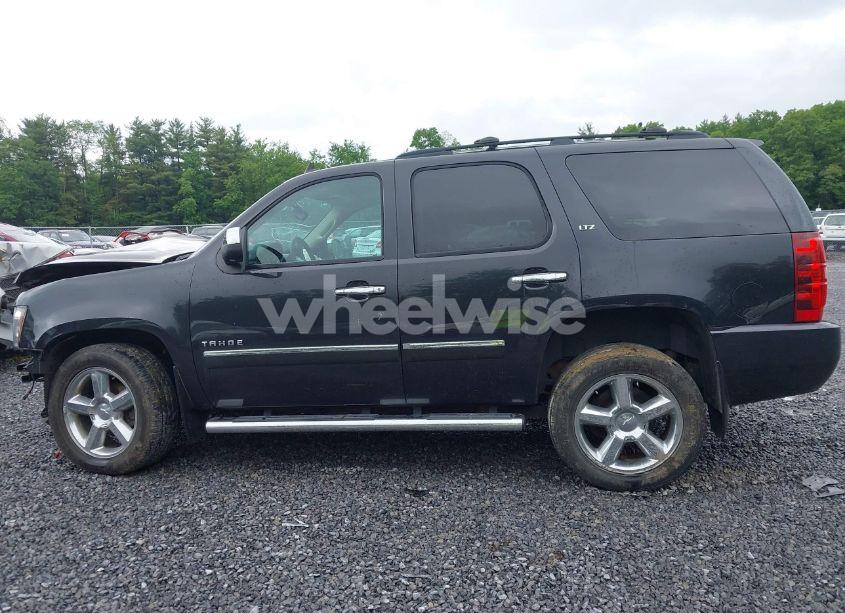 Photo 14 of 2012 Chevrolet Tahoe LTZ (VIN 1GNSKCE03CR291002)