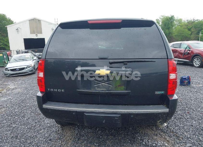 Photo 16 of 2012 Chevrolet Tahoe LTZ (VIN 1GNSKCE03CR291002)