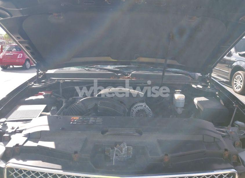 Photo 10 of 2012 Chevrolet Tahoe LTZ (VIN 1GNSKCE04CR218348)