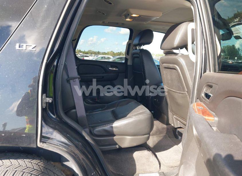 Photo 8 of 2012 Chevrolet Tahoe LTZ (VIN 1GNSKCE04CR218348)