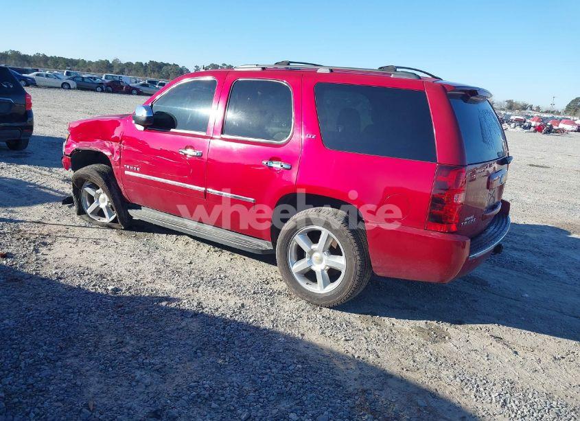 Photo 3 of 2014 Chevrolet Tahoe LTZ (VIN 1GNSKCE04ER112467)
