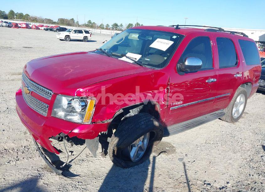Photo 6 of 2014 Chevrolet Tahoe LTZ (VIN 1GNSKCE04ER112467)
