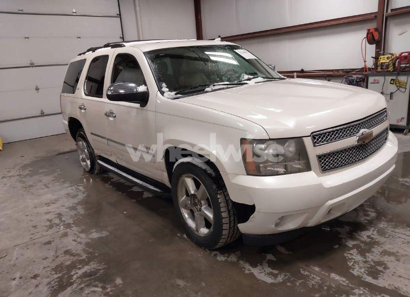 2011 Chevrolet Tahoe LTZ (VIN 1GNSKCE05BR217546) main photo