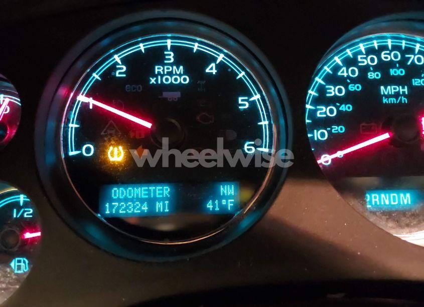 Photo 15 of 2011 Chevrolet Tahoe LTZ (VIN 1GNSKCE05BR217546)