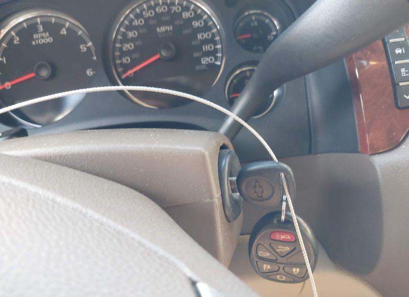 Photo 11 of 2011 Chevrolet Tahoe LTZ (VIN 1GNSKCE06BR121344)