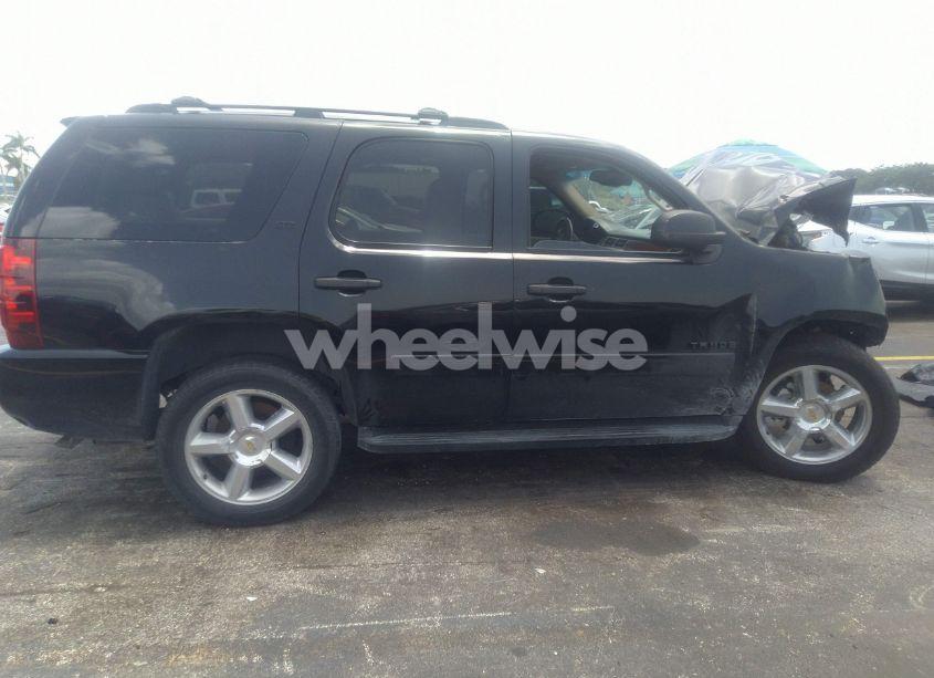 Photo 13 of 2011 Chevrolet Tahoe LTZ (VIN 1GNSKCE06BR174187)