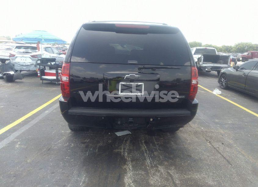 Photo 16 of 2011 Chevrolet Tahoe LTZ (VIN 1GNSKCE06BR174187)