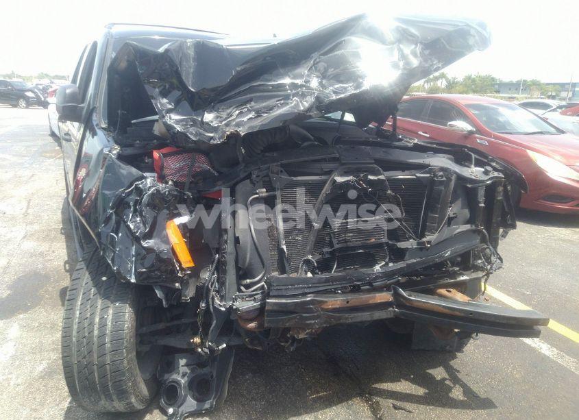 Photo 6 of 2011 Chevrolet Tahoe LTZ (VIN 1GNSKCE06BR174187)