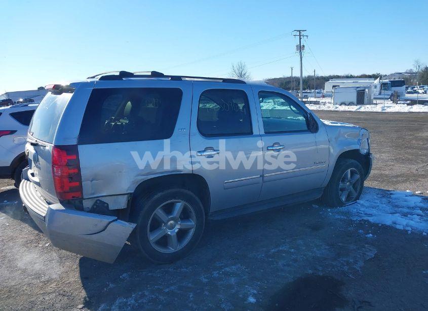 Photo 6 of 2013 Chevrolet Tahoe LTZ (VIN 1GNSKCE06DR134968)