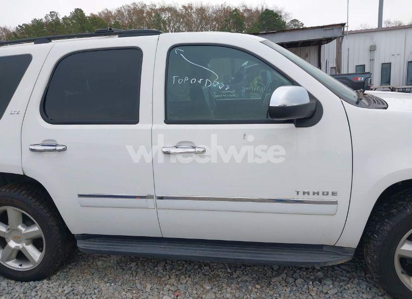 Photo 12 of 2013 Chevrolet Tahoe LTZ (VIN 1GNSKCE06DR320056)