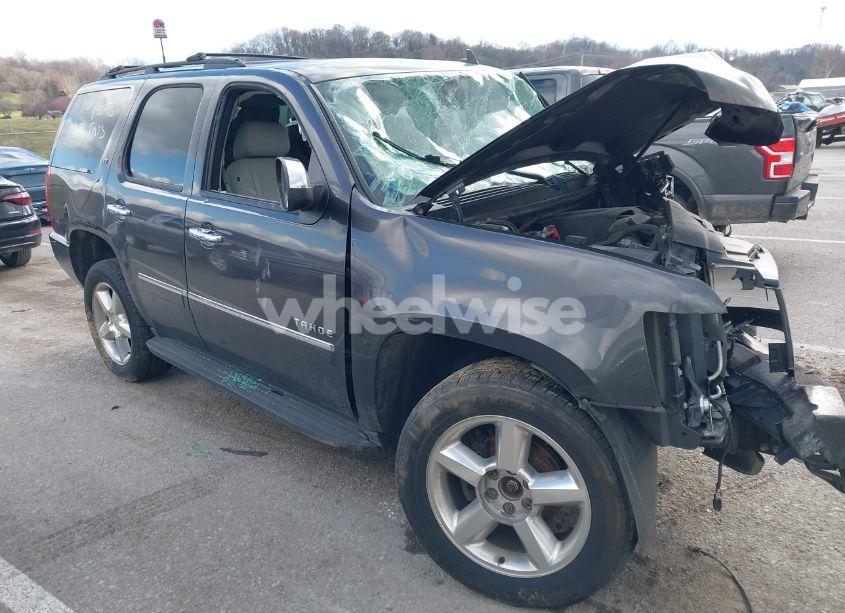 2011 Chevrolet Tahoe LTZ (VIN 1GNSKCE07BR109882) main photo