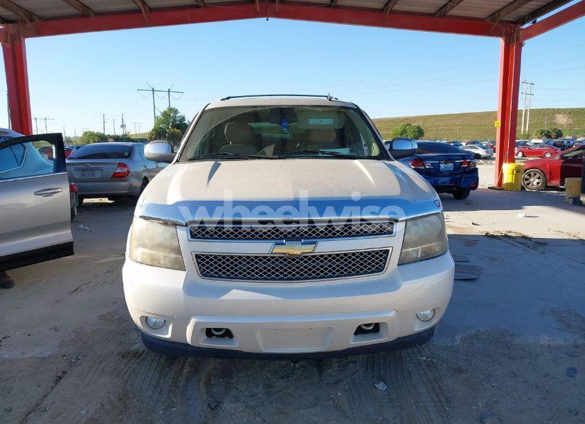 Photo 12 of 2011 Chevrolet Tahoe LTZ (VIN 1GNSKCE08BR383463)