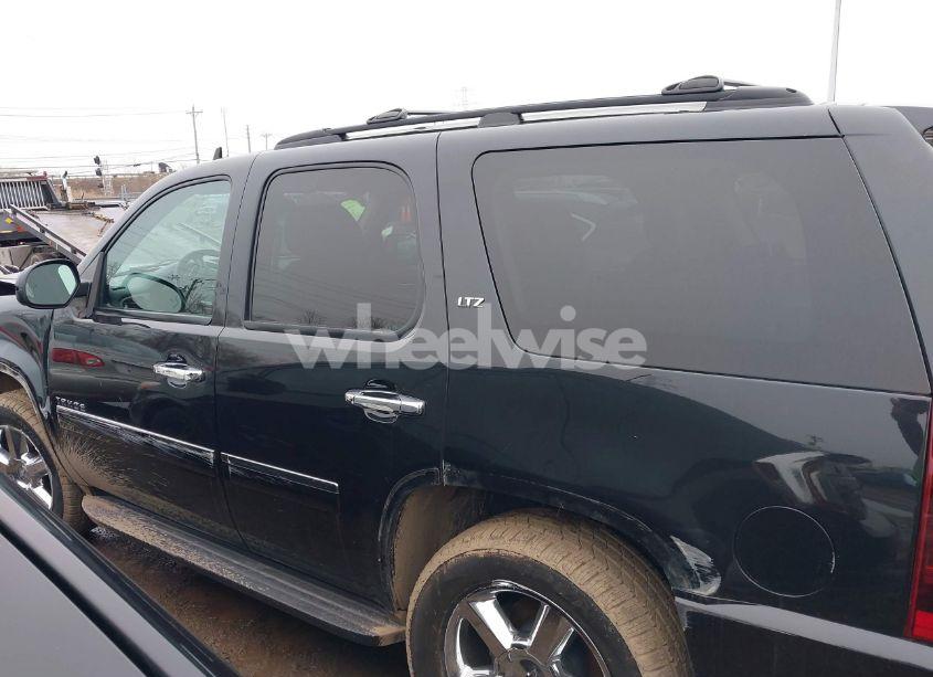 Photo 15 of 2013 Chevrolet Tahoe LTZ (VIN 1GNSKCE09DR173232)